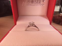 -威德钻石-克拉钻大本营(南京东路店)