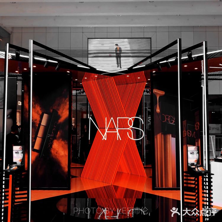 NARS✖️李斯丹妮｜无价之姐来袭，解锁昆明潮色冬天惊喜