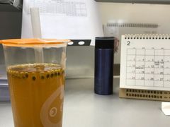 鲜百香果双响炮-CoCo都可(东城国贸店)
