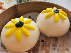 凤凰流沙包-伯衡55·吉品轩(乌鲁木齐南路店)