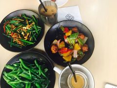 -来龙里 精致 东南亚餐室(万象城店)