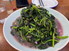 炒苋菜-八张桌子(老店)