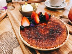 creme&nbsp;brulee-FLOVIE FLORIST CAFE