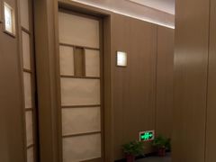 -耳湾躺式采耳SPA馆(保利五月花店)