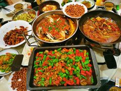 金牌紫苏牛蛙-洞庭记·老湖南味道(下沙店)
