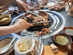 -阿山卓·野生菌火锅·纳西火塘烤肉