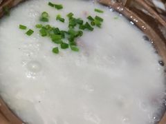 -新大咀港式茶餐厅(宝山万达店)