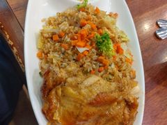 -玛格萝妮比萨屋(四平店)