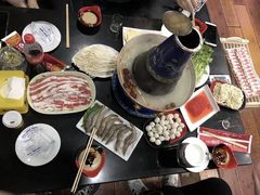 -名都晓荷塘主题火锅(海城街店)