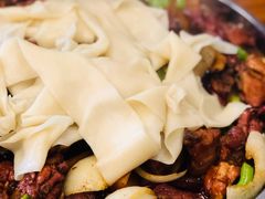 主食裤带面-舜玉老孙家鲜炒大盘鸡(土屋路店)