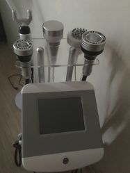 -伊姿衫日瘦 ·科技瘦身 ·纤体美妍
