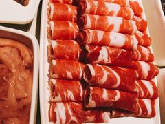 -海底捞火锅鲜切牛肉主题店(长寿路店)