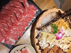 -老牌坊云南鱼豆花火锅(嵩山店)