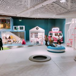 -MINI MARS KIDS CLUB亲子家庭中心(长宁天山店)