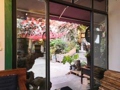 -全有福烙锅店小院