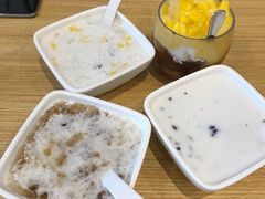 椰汁雪燕桃胶-豆豆冰室·地道招牌椰子冻(大良店)