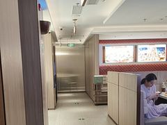 -海底捞火锅(杭州庆春路夜宵主题店)