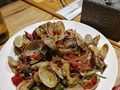 -聚点串吧·北京烧烤(赵登禹路店)