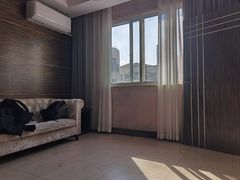 -白玉兰酒店(上海田子坊马当路地铁站店)