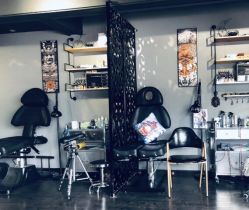 -刺客纹画纹身·洗纹身·穿孔饰品