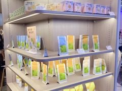 -奈雪的茶(湖滨银泰in77C区PRO店)