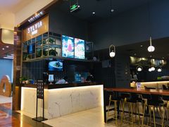 -POKEE VIA&Brunch·维娅(重庆来福士店)