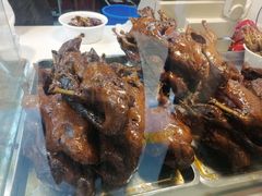 -王浩儿纪六孃甜皮鸭(乐山总店)