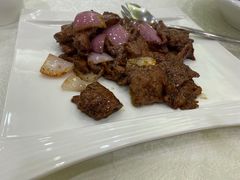-梅龙镇酒家(南京西路总店)