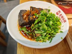 老长沙臭豆腐-呷佬·长沙手工米粉(金沙江路店)