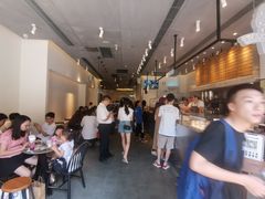 -喜茶(东莞汇一城店)