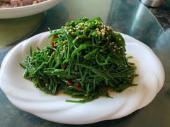 -苏莱特色牛骨滩羊手抓馆(长城东街总店)