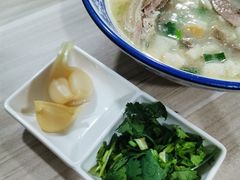 -丰登陕西水盆牛羊肉·泡馍