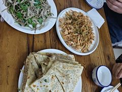 -溢心园香河肉饼总店