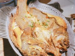 -蜜桃餐厅·伴山(湖滨商业街店)