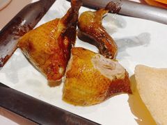 红烧沙田大乳鸽-誉八仙酒楼(静安大悦城店)