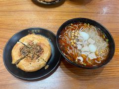 -青石桥老瓦房肥肠粉总店(青石桥总店)