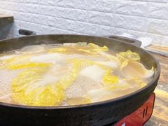 娃娃菜-拾下卜卜贝•海鲜火锅