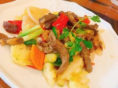 菠萝牛柳-阿多私房菜(顺德店)