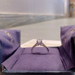 点击看大图 -Cindy Jewelry·钻戒·彩色宝石