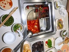 -海底捞火锅鲜切牛肉主题店(长寿路店)
