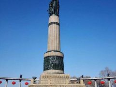 -人民防洪胜利纪念塔