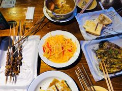 -马路牙子地桌烤肉(工体店)