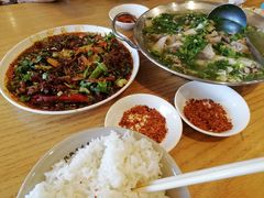 -杨三孃跷脚牛肉(中粮鸿云悦街店)