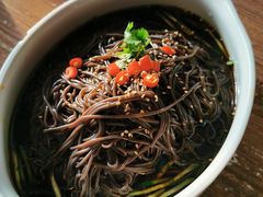 蕨根粉-明海妈妈菜(大连外国语学院店)