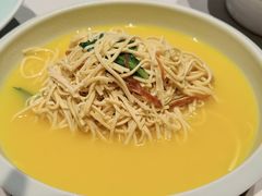 鸡火煮干丝-屋里厢上海菜馆