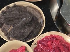 -洞亭火锅(防空洞总店)