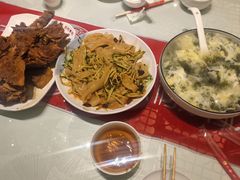 -吴记酱骨炖菜馆(西大直街店)