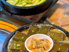 铁板野菜豆腐-农厨好味·温泉鹅·农家菜
