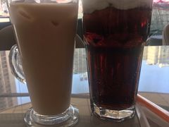 尊赏丝滑奶茶（热）-必胜客(WOW南雄店)