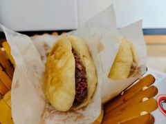 -闫家驴肉老店(华电一校店)